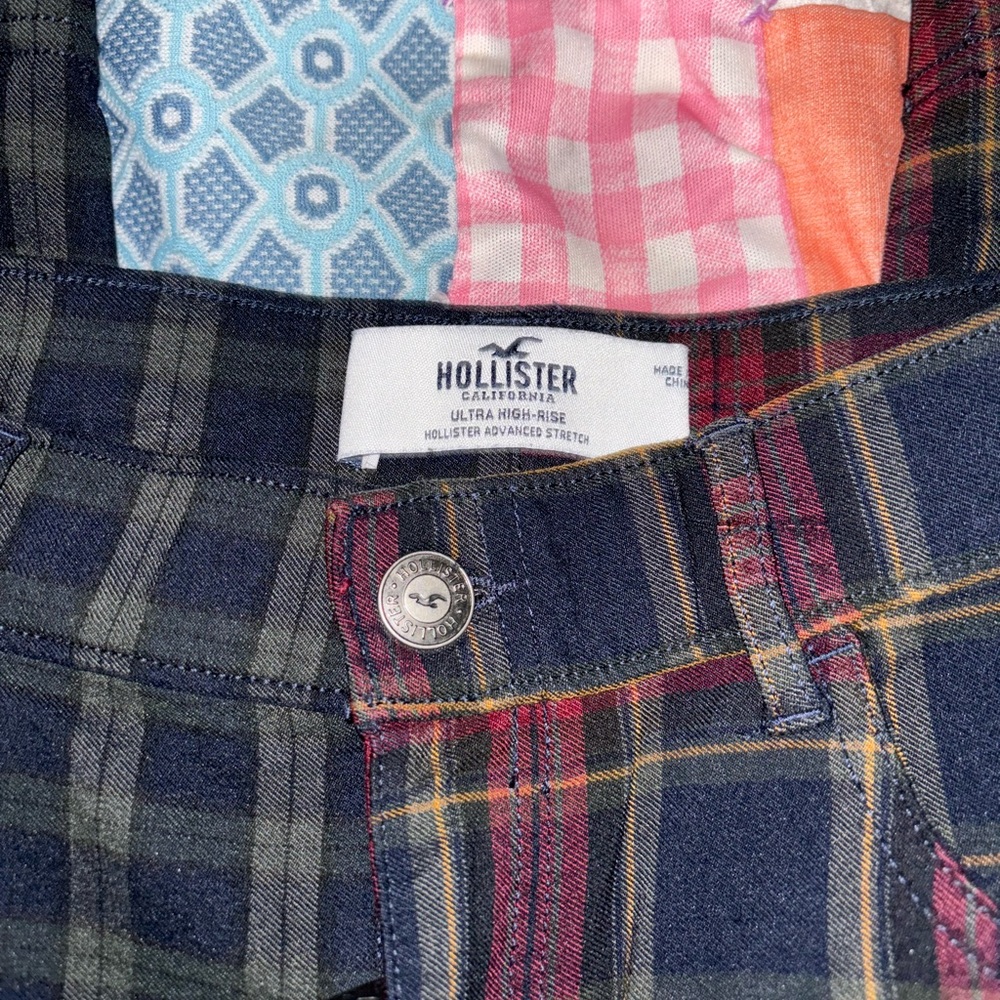 Hollister Two Sided Plaid Pants